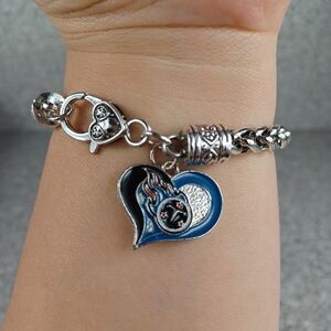 Tennessee Titans NFL Charm Bracelet Football Fan Jewelry